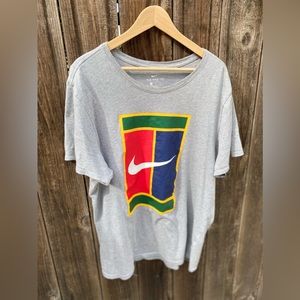 Nike XL tee